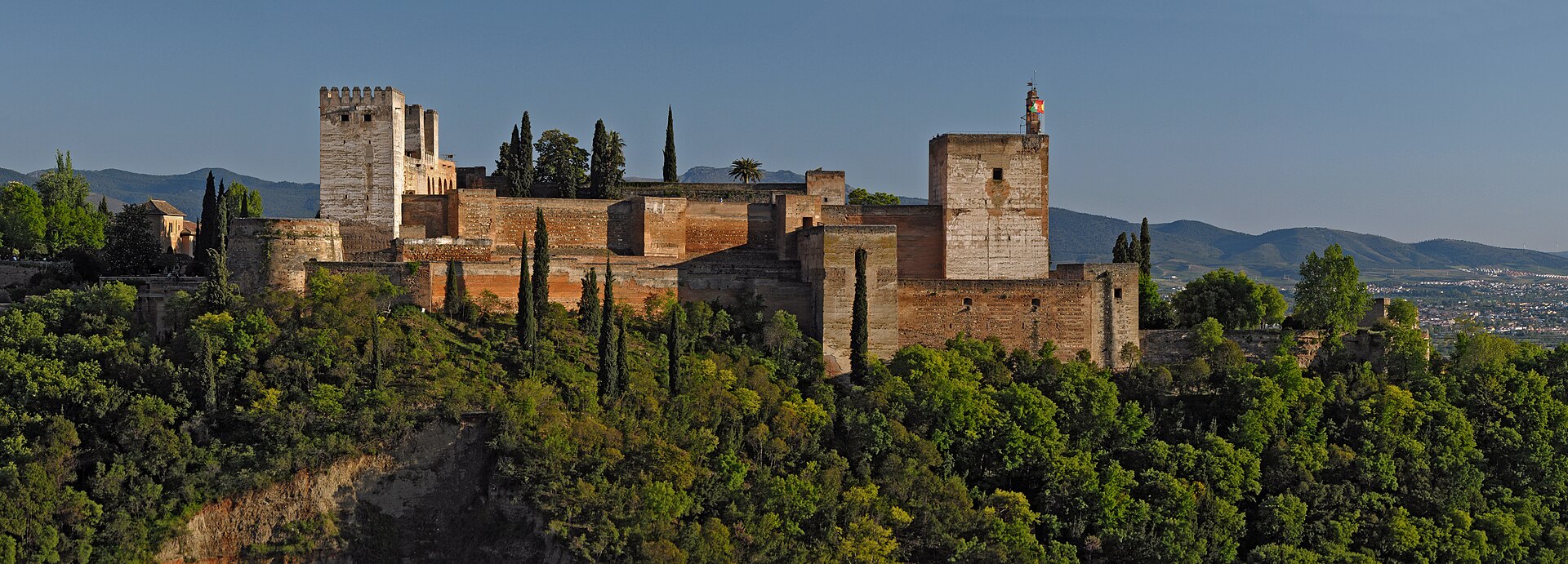 Alcazaba de la Alhambra y Torre de la Vela